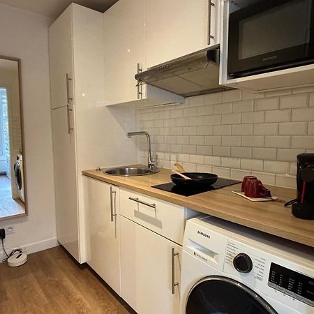 Clichy Studio Getaway - C70 Paris Exterior photo